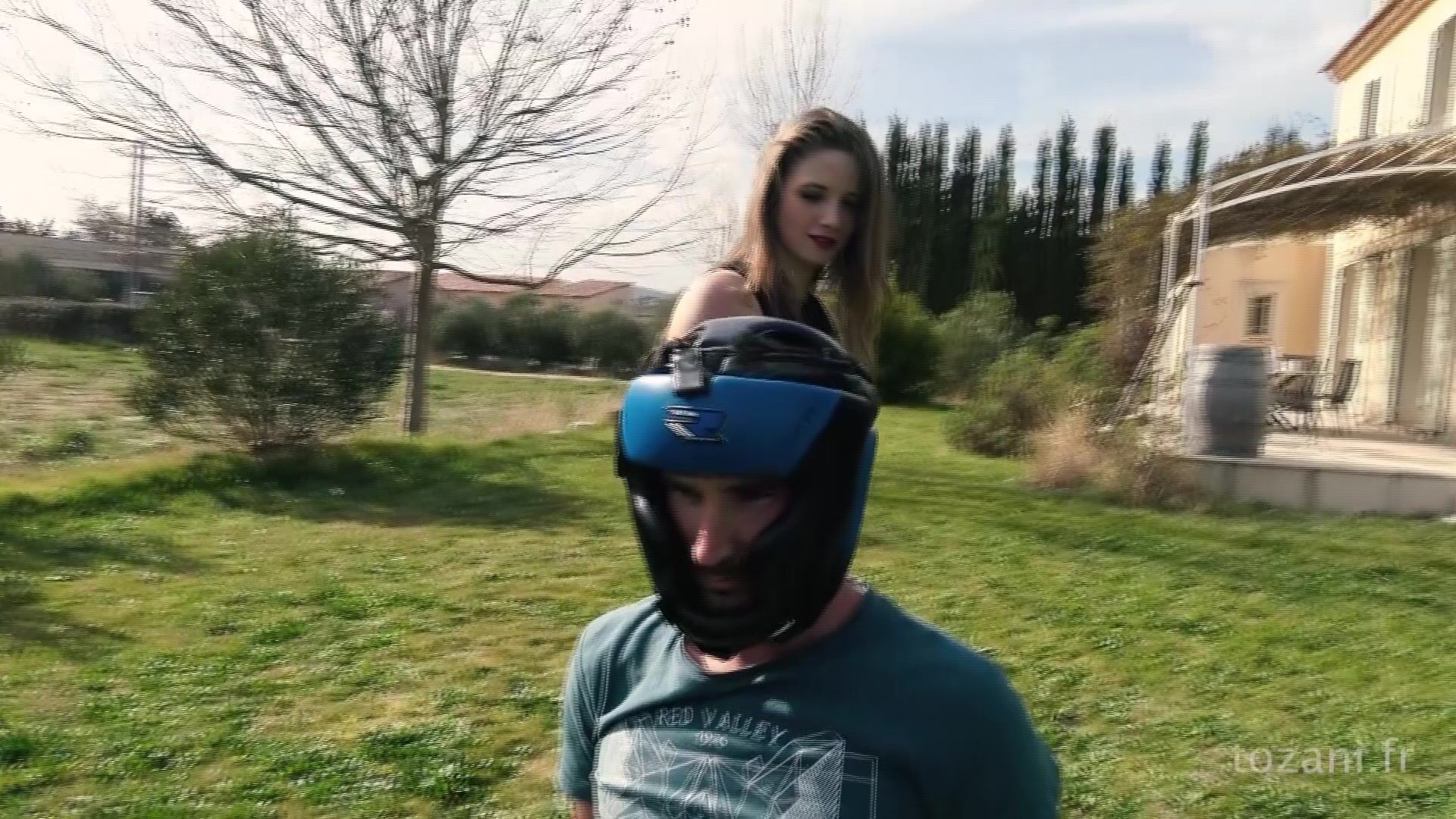 Kayla 32