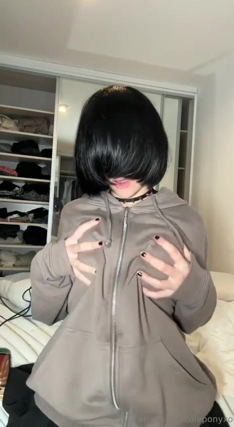 Nicoleponyxo
