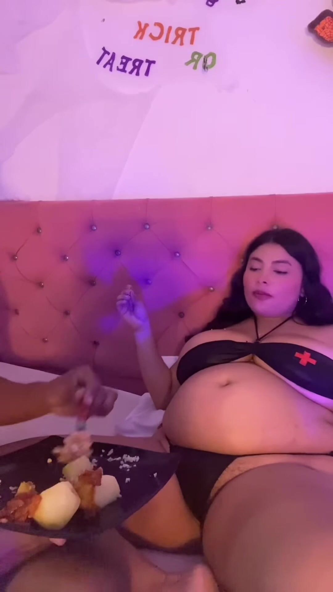Latina Big Belly Stuffing+Massage