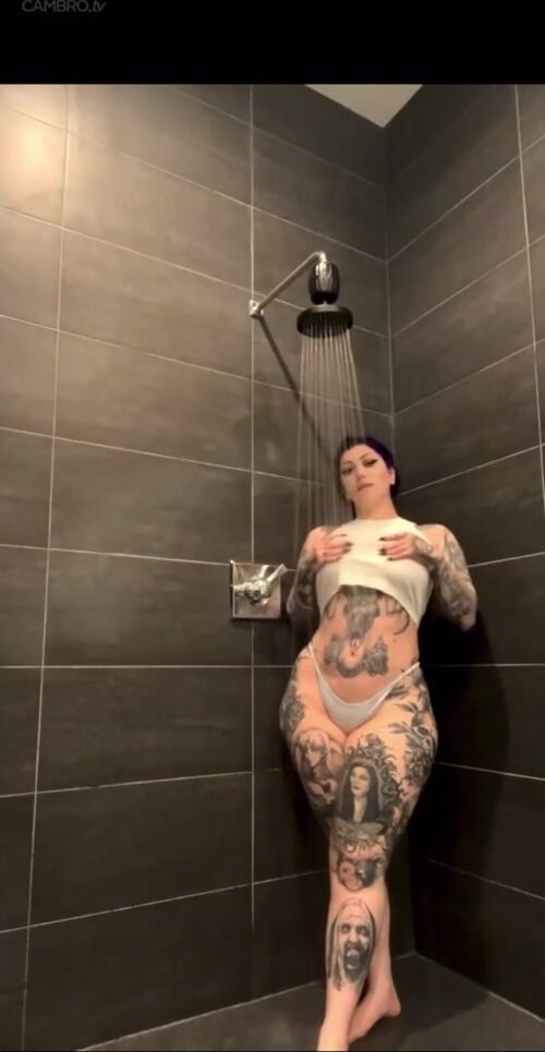Ravengriim showering 2