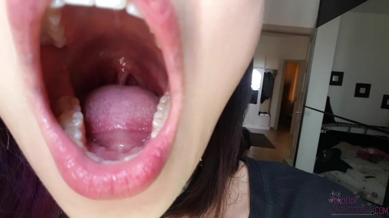 aikodoll - mouth examine