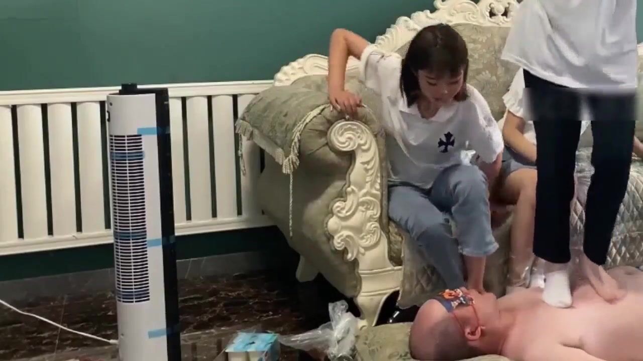 Chinese femdom