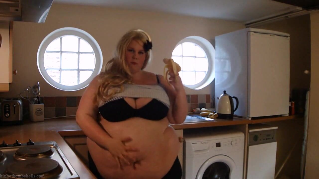 Leila SSBBW Vid1