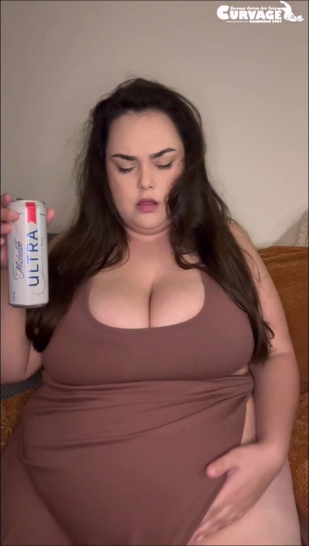 Thicc College Girl gym