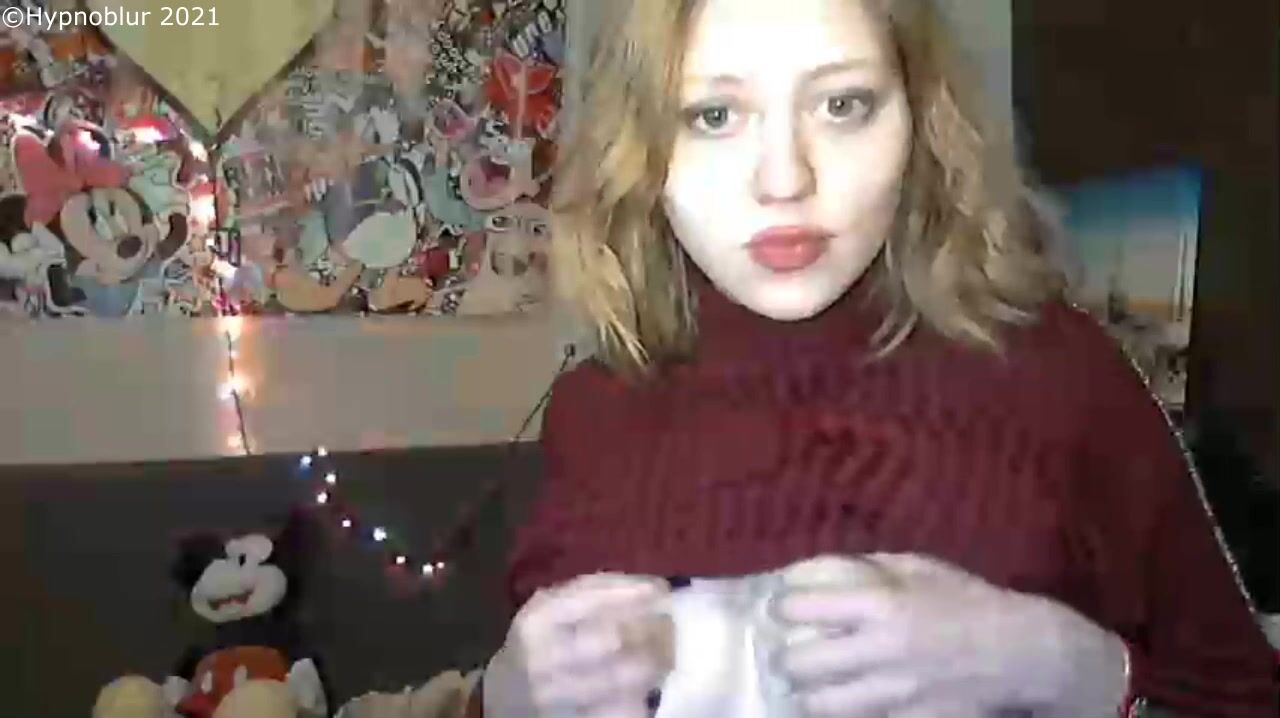 Yana Hypnotized - HypnoBlur