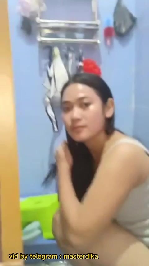 Rare Indonesian Mistress Feed Slave 3