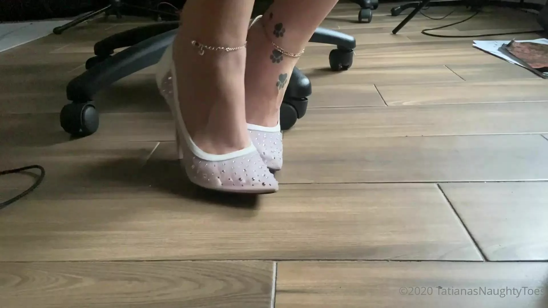 tatianasnaughtytoes 04 12 2020 NEW 2020 12 04 French Pedicure White Heels xxx onlyfans porn