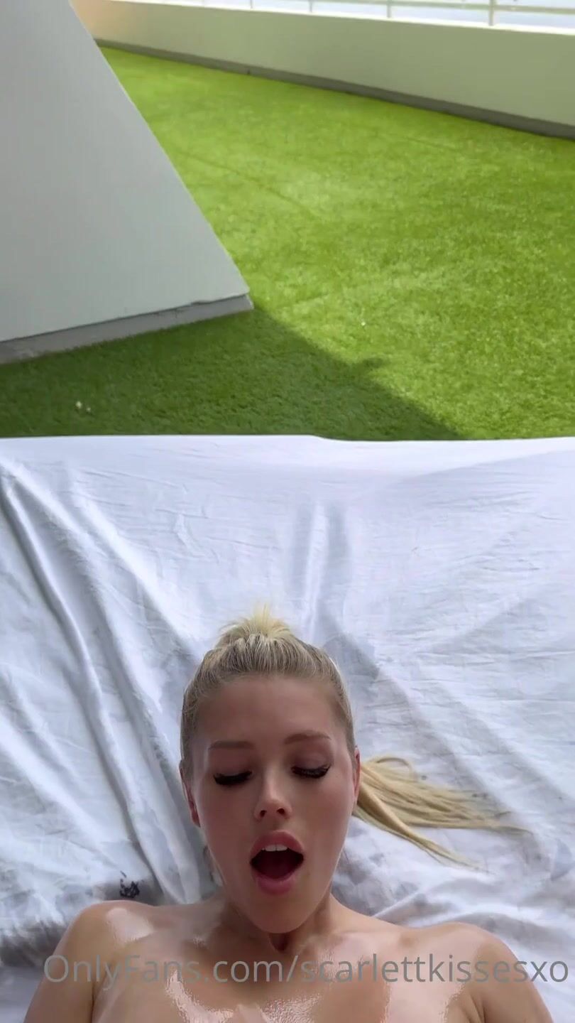 Scarlettkissesxo Oiled Body