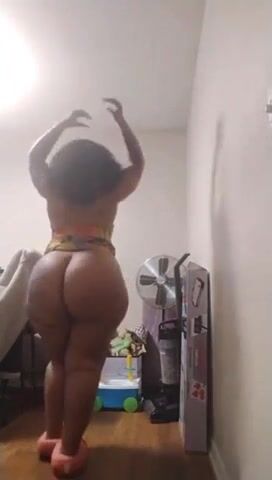 HYDRO BOOTY