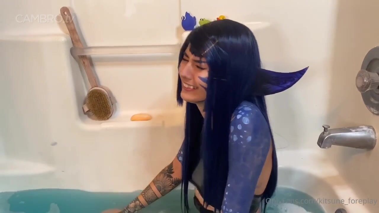 Shark girl farts