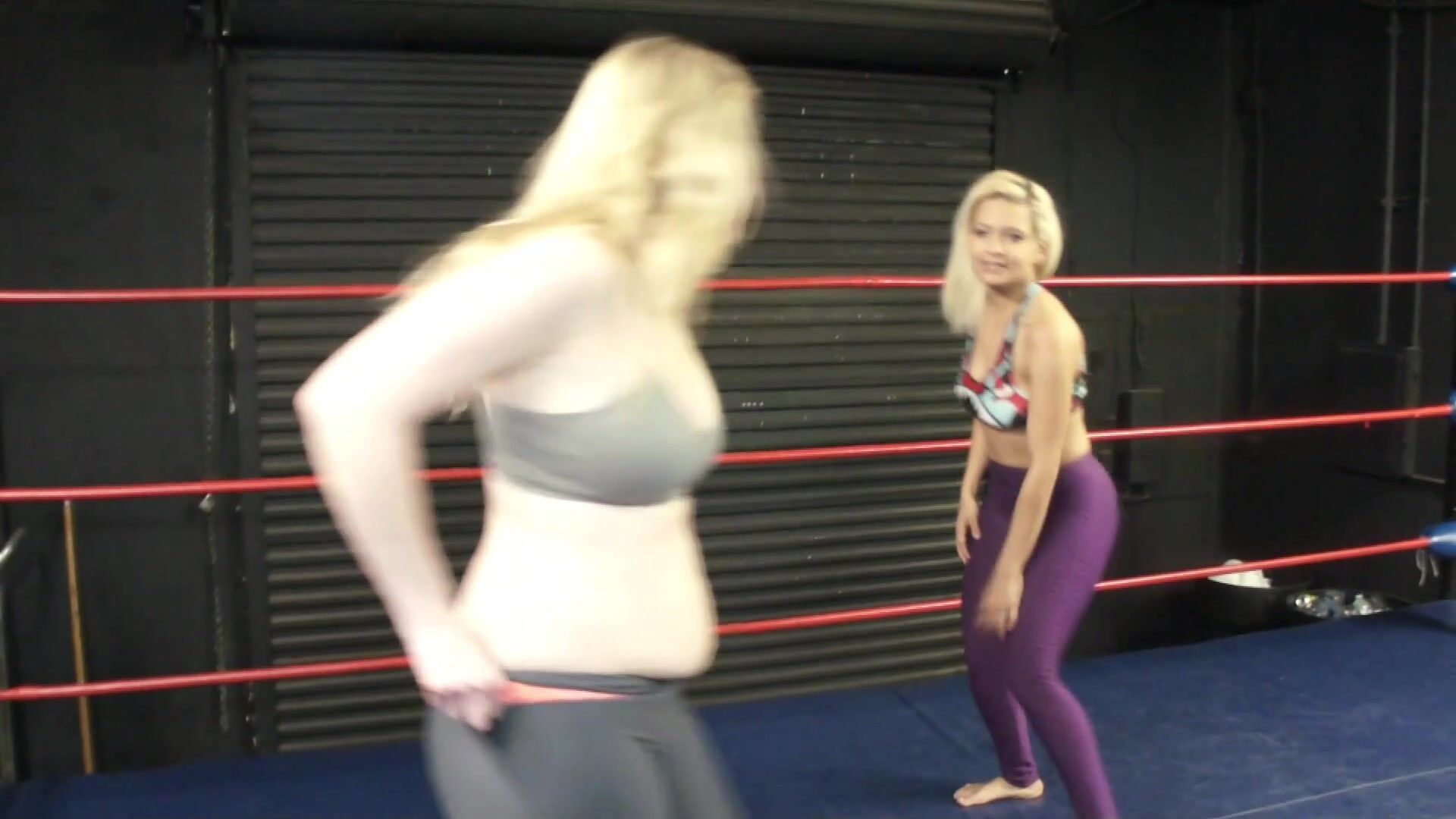 Crystal Clark vs Vivi Veracruz Lucha Girls