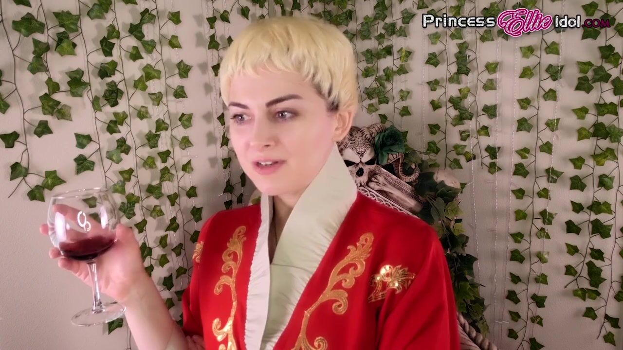 Ellie Idol - Cosplay Farting Toilet Fetish Toilet Humiliation Toilet Slavery
