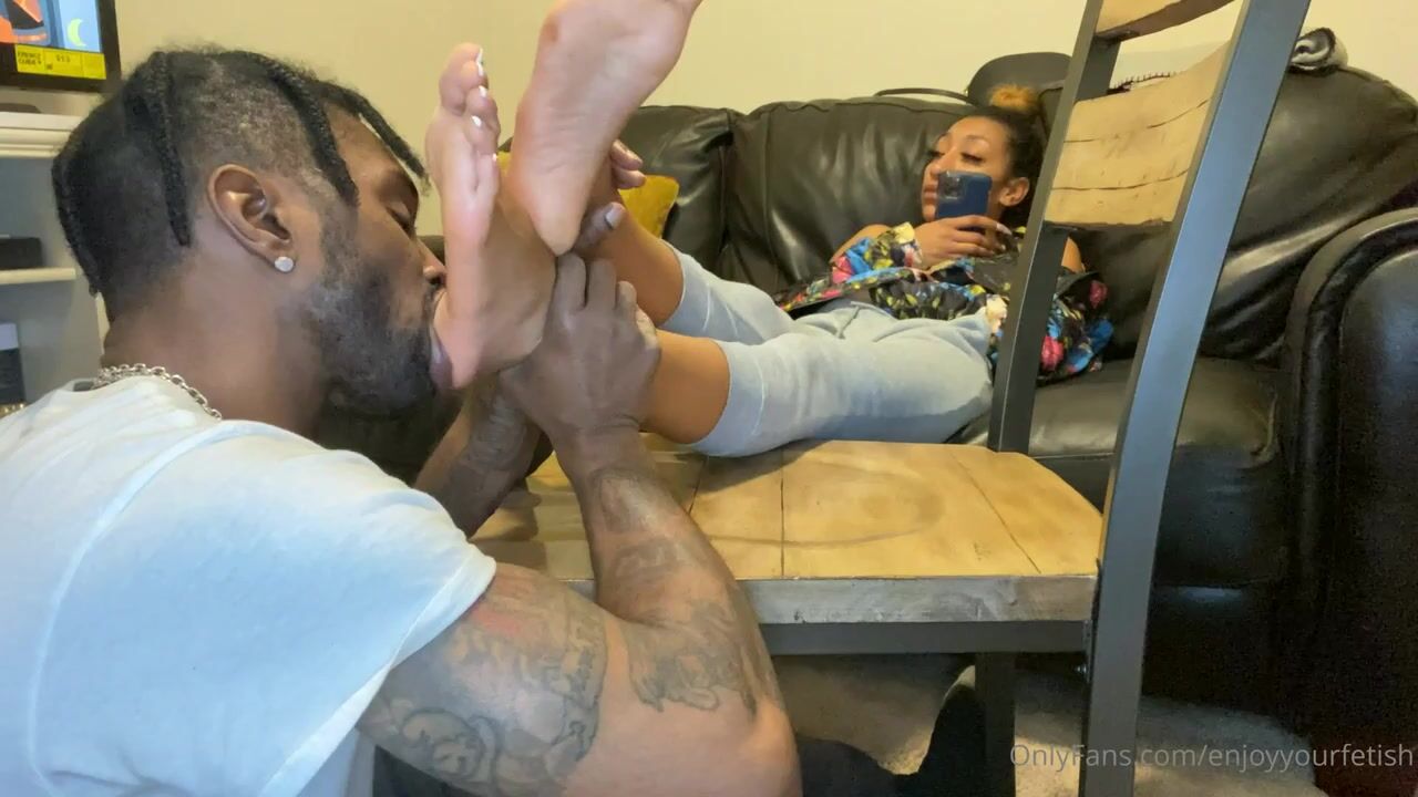 The foot worship leg