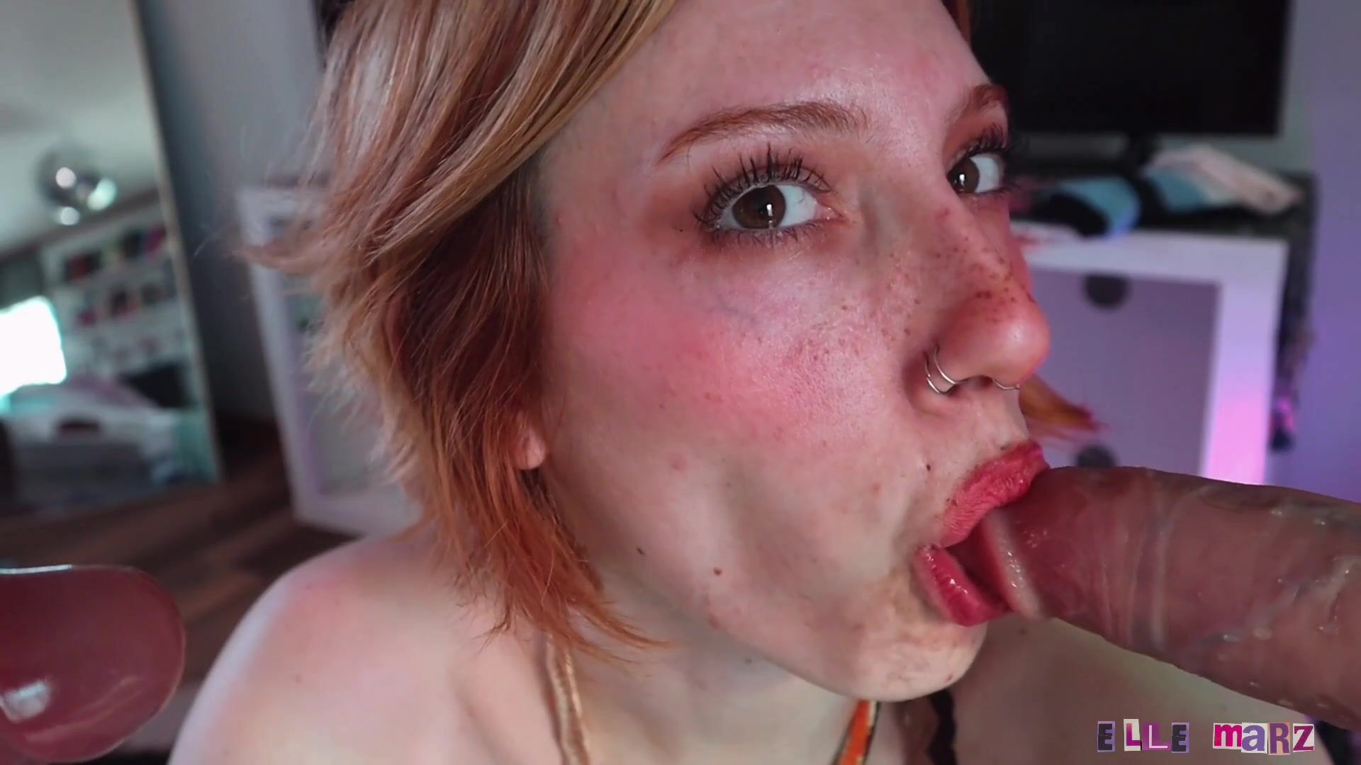 Elle Marz - BOOTYCALL GANGBANG