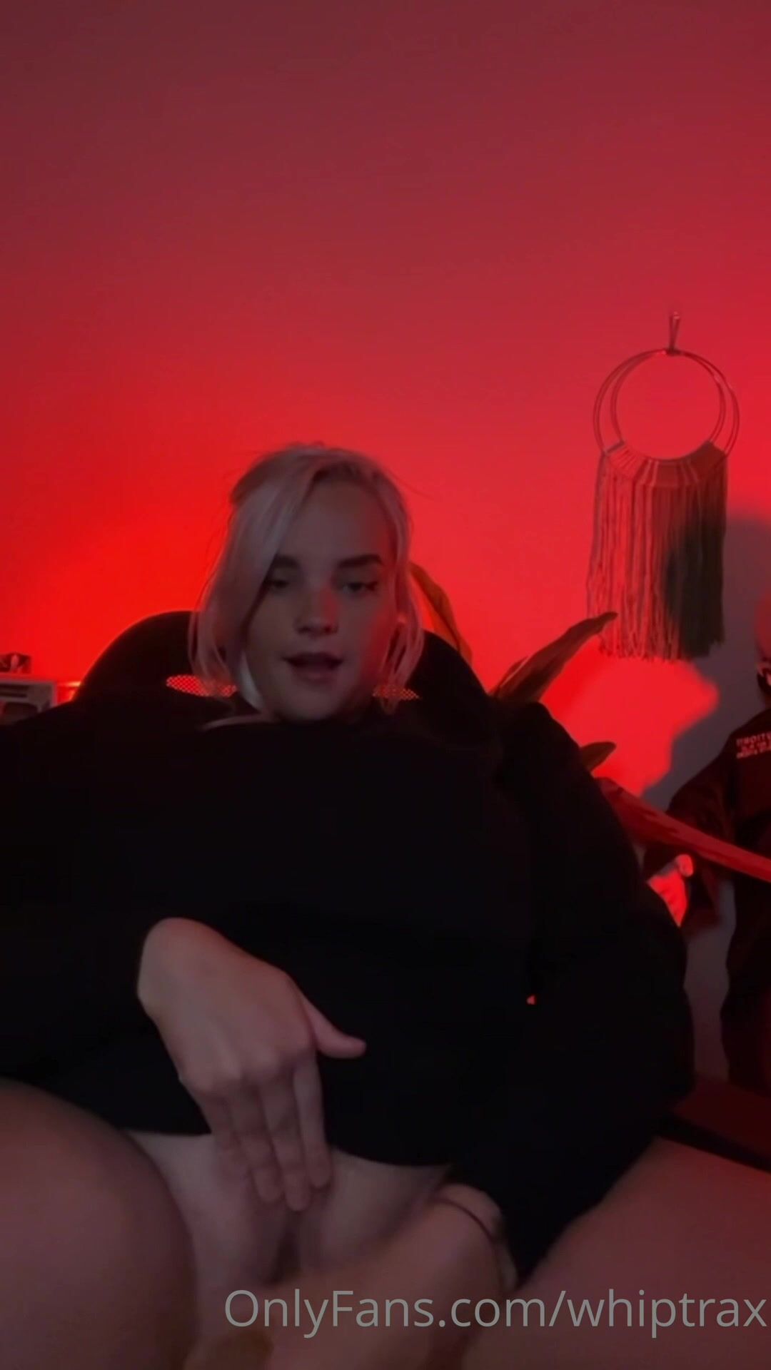 Whiptrax dildo fuck 2