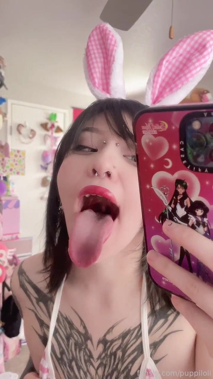 Puppiloli mouth fetisch ahegao