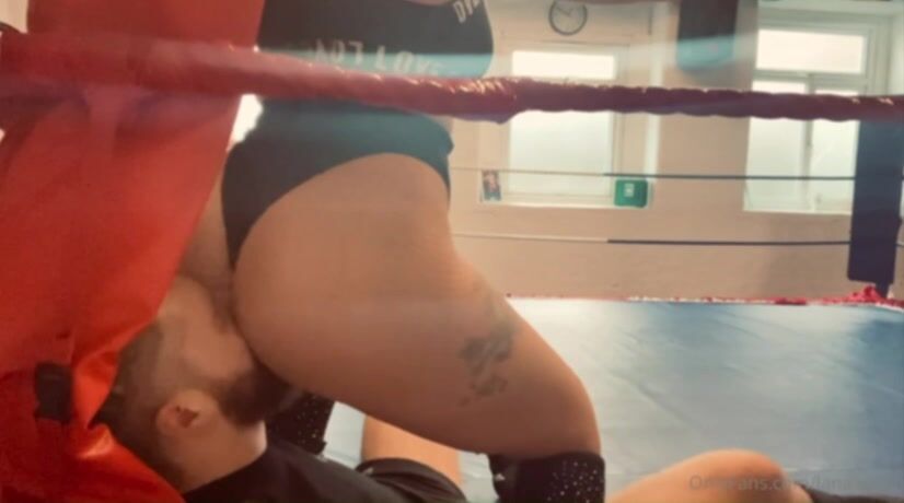 Lana Austin stinkface