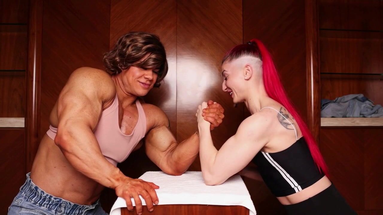 Anastasia Korableva - Armwrestling
