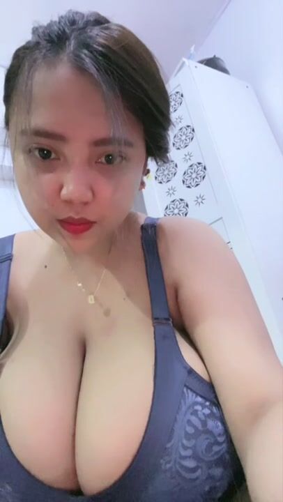 Huge tits