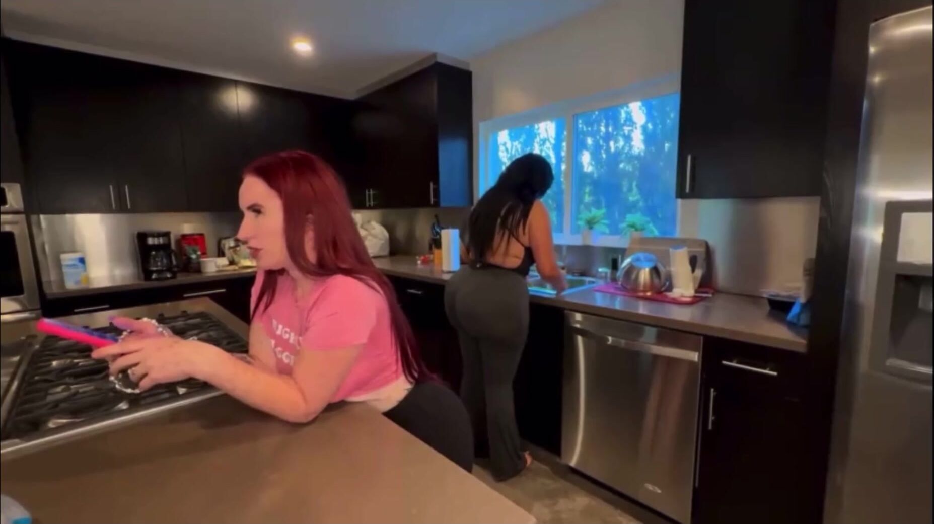 Fake farts but the girls are hot