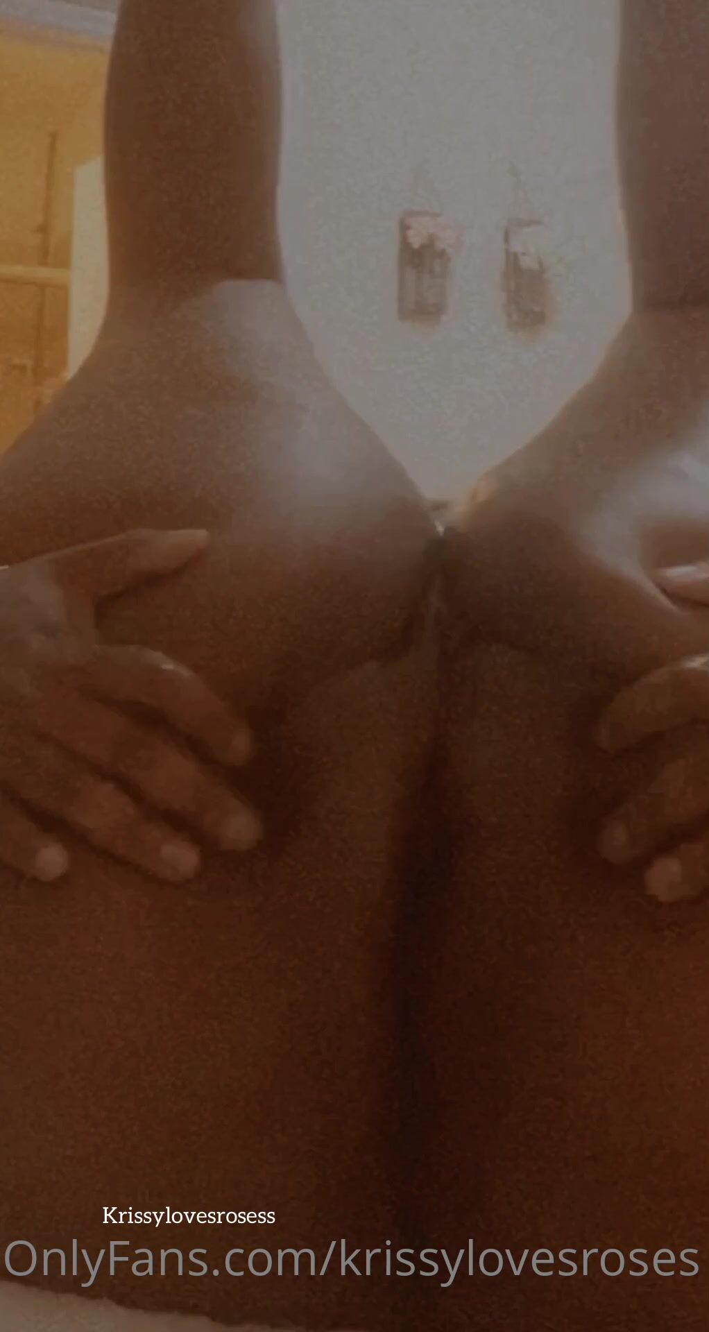 Krissylovesroses squirting