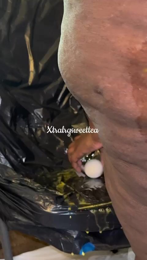 Bbw butt crush