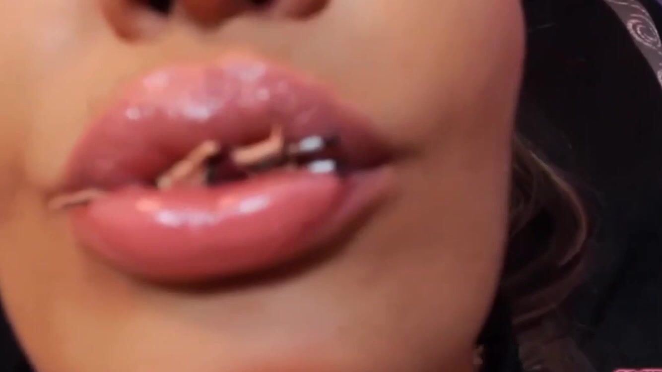 Giantess eats the intruders