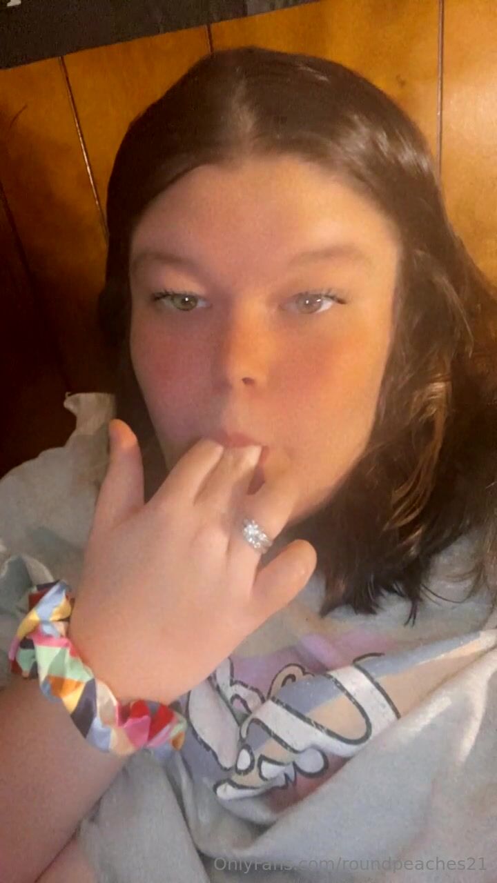 roundpeaches21