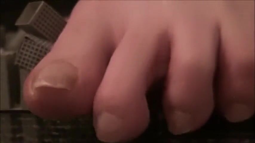 asian giantess city crush