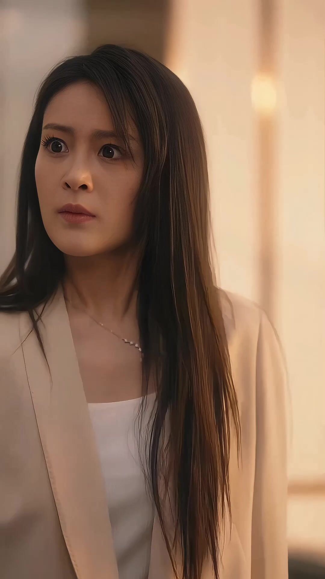Chinese strong woman