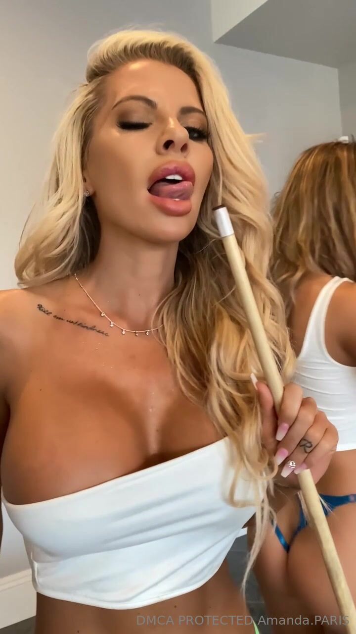 Lynnie Marie, Amanda Paris