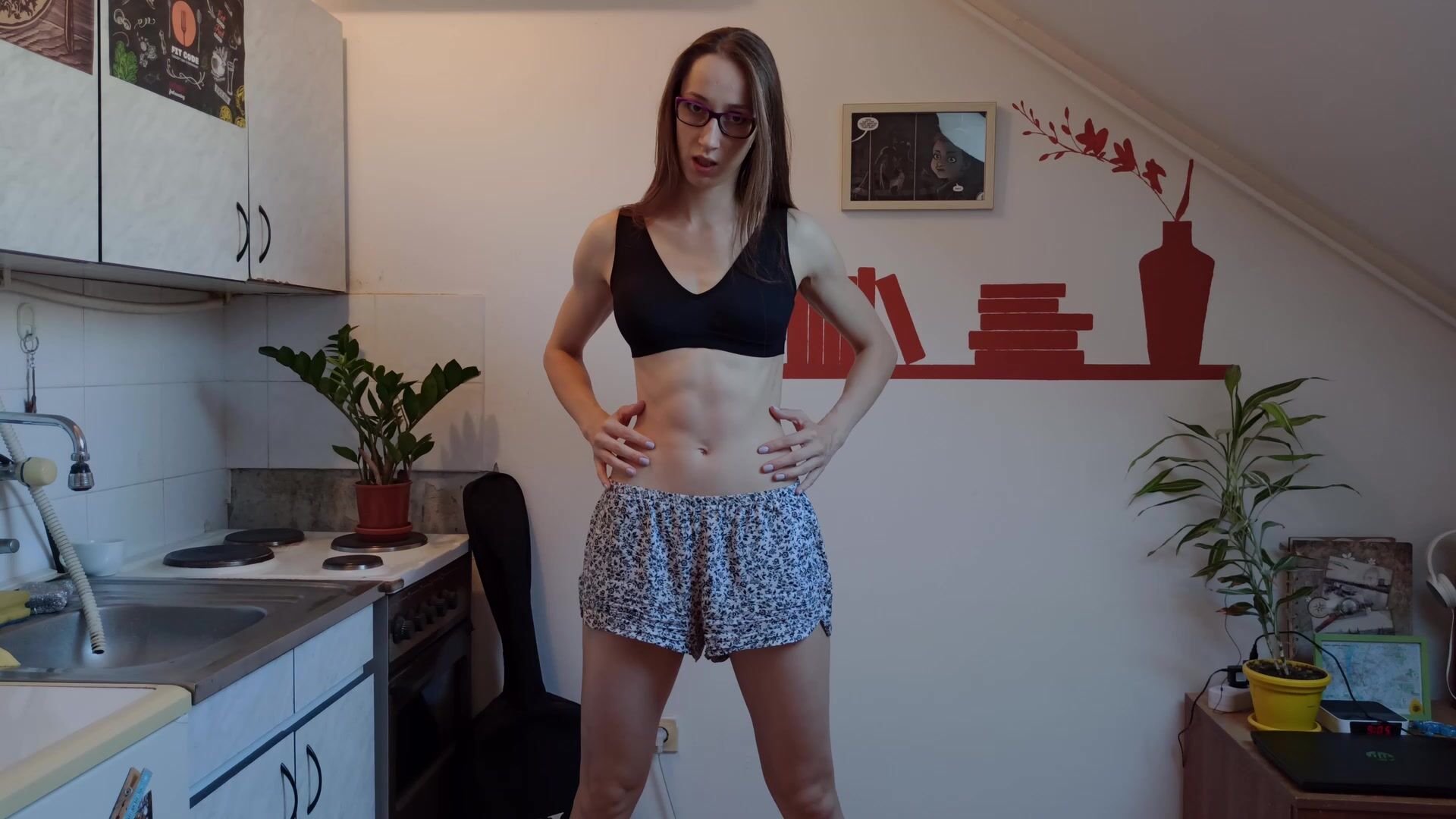 Alexa - Abs of steel