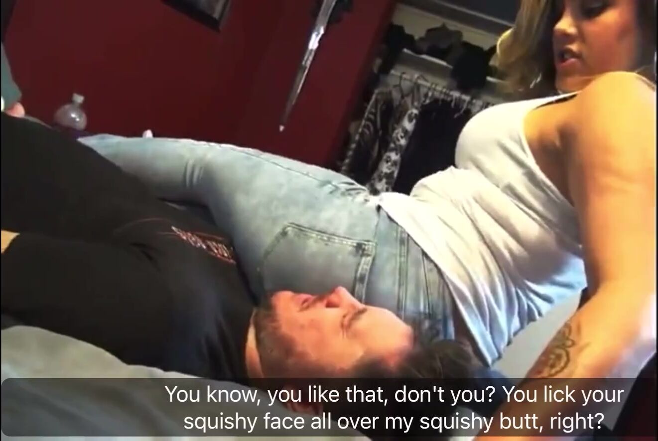 Sex girl Tight jeans facesitting