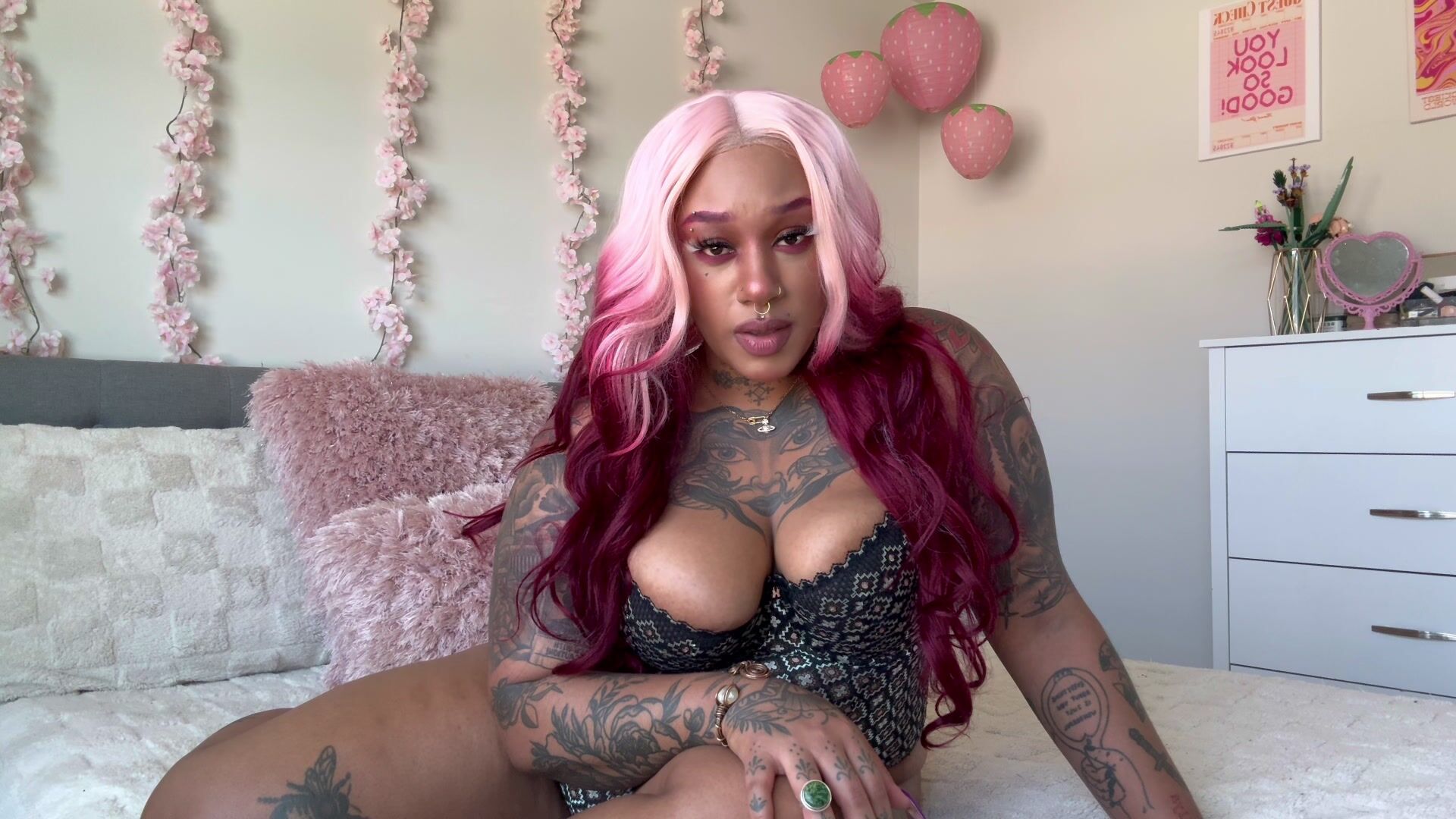 HoneySunGawdess