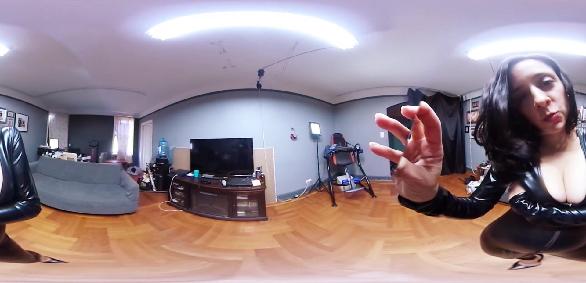 Giantess Assassin VR