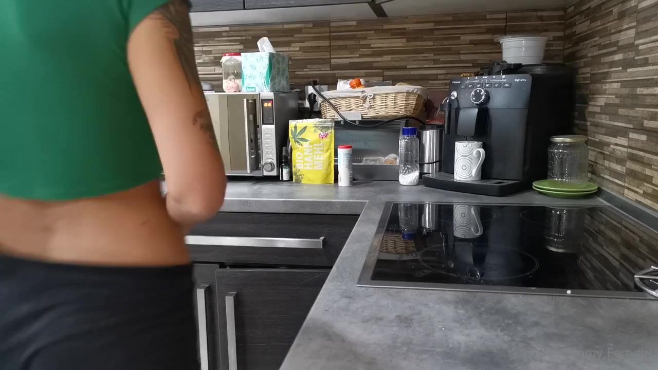 Amy fart fetish girl 5