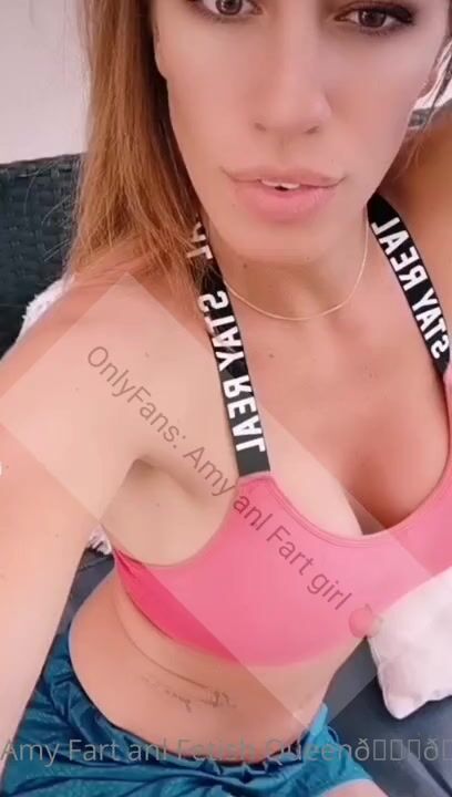 Amy fart fetish girl 6
