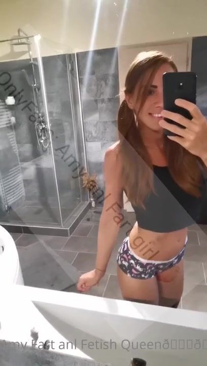 Amy fart fetish girl 10