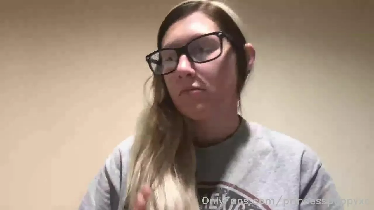 Princesspoppyxo live cam porn video stream xxx onlyfans porn