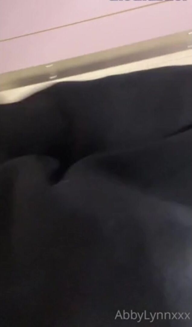 Abbylynnxxx Public Bathroom Play