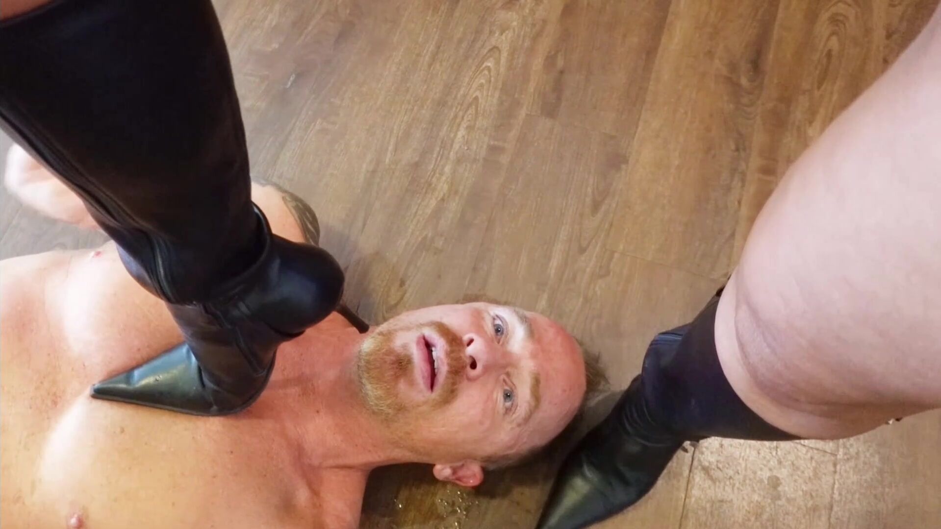 Goddess Zephy (Zephianna) Pissing In Loser's Mouth! (lick me clean, and the floor!)