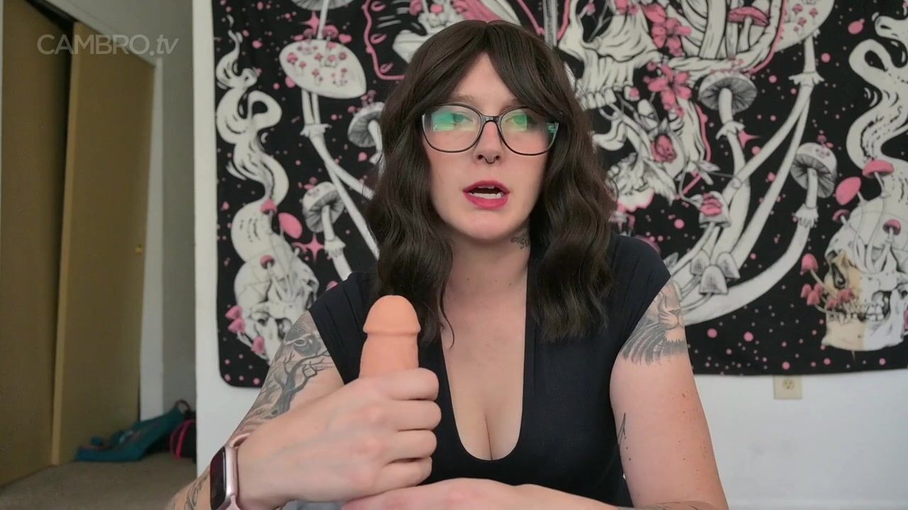 Miss Ellie - Angry step-Mom vs. step-Son's Viagra Challenge