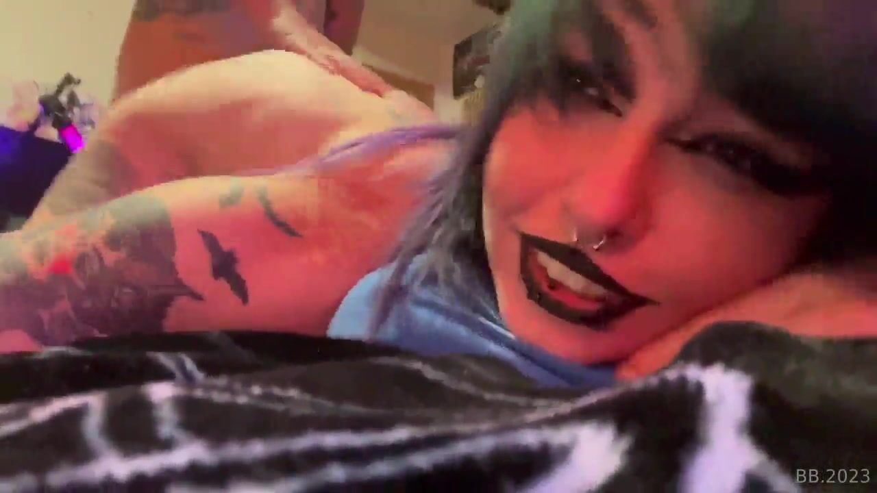 Unknown goth mommy