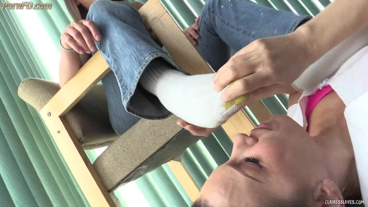 sneakers and feet worship - claireslaves