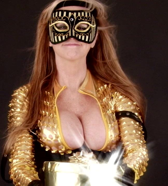 Mistress Candice - Golden Goddess