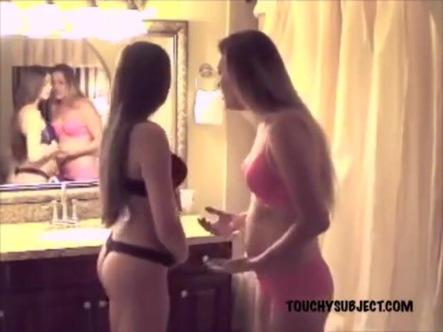 Daisy & Becky big bellies
