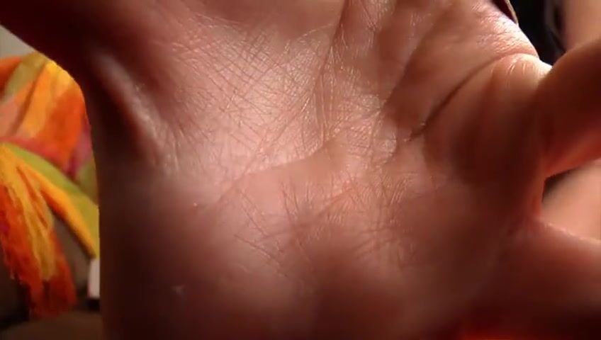 Katelyn Brooks - Giantess Babysitter Feet Reward