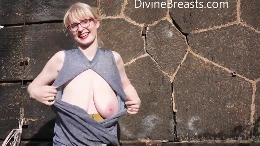 306_-_CaseyDeluxe_casey17-480p