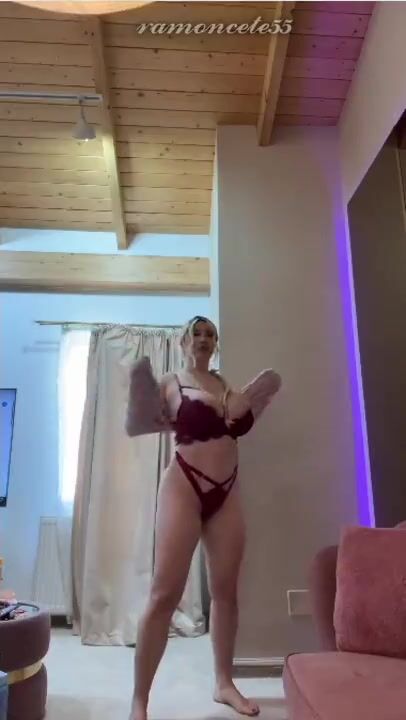 Lucy Bridget 11