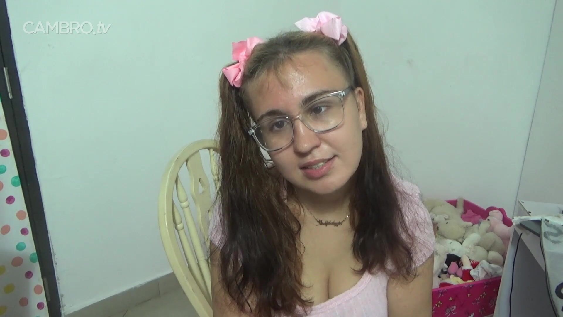 Lilli Halle - extreme AP I Know What You Are.mp4